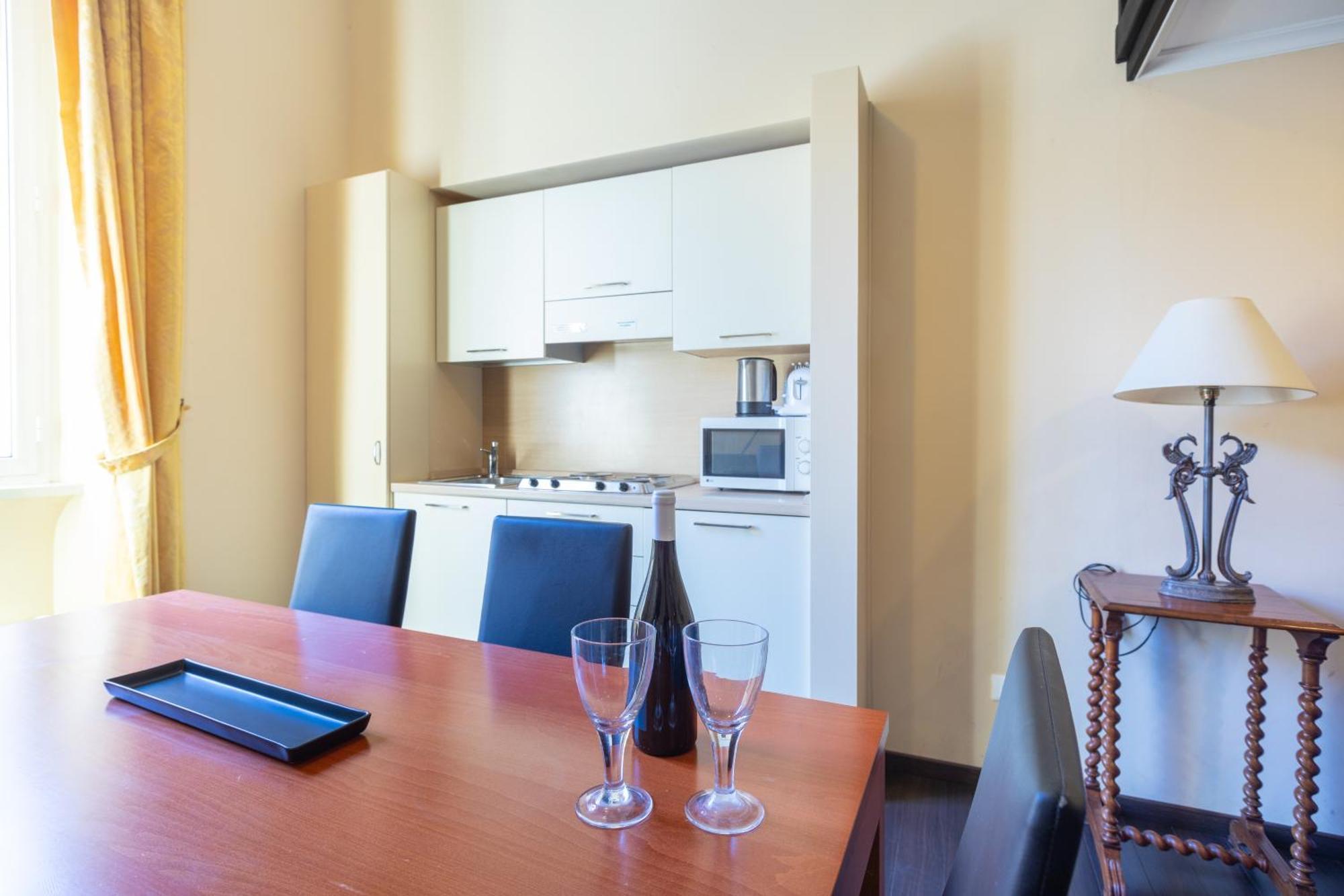 Elegant Suites In Rome Exterior photo